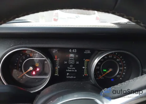 2018 Jeep Wrangler Unlimited Sahara 4X4 из США, поврежденный, VIN 1C4HJXEG7JW117328